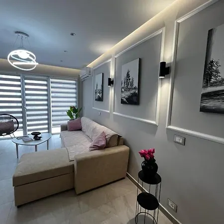 아파트 Coastal Deluxe Durrës